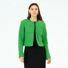 A wholesale clothing model wears 40773 - COAT-BNT GREEN, Turkish wholesale Coat of Offo