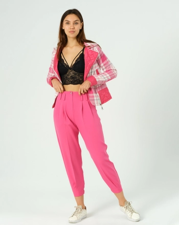 A model wears 40849 - Trousers - Fuchsia, wholesale Pants of Offo to display at Lonca