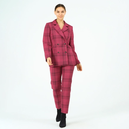 A model wears 41040 - Set - Smoked, wholesale Suit of Offo to display at Lonca