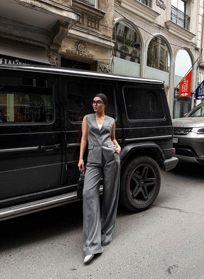Ouz Fashion Poli Viskozės Atgal Mygtuką Ir Diržo Išsamus Liemenė Kelnės Kostiumas Pilka Didmeninė prekyba drabužiais Aptempta ir platėjanti
