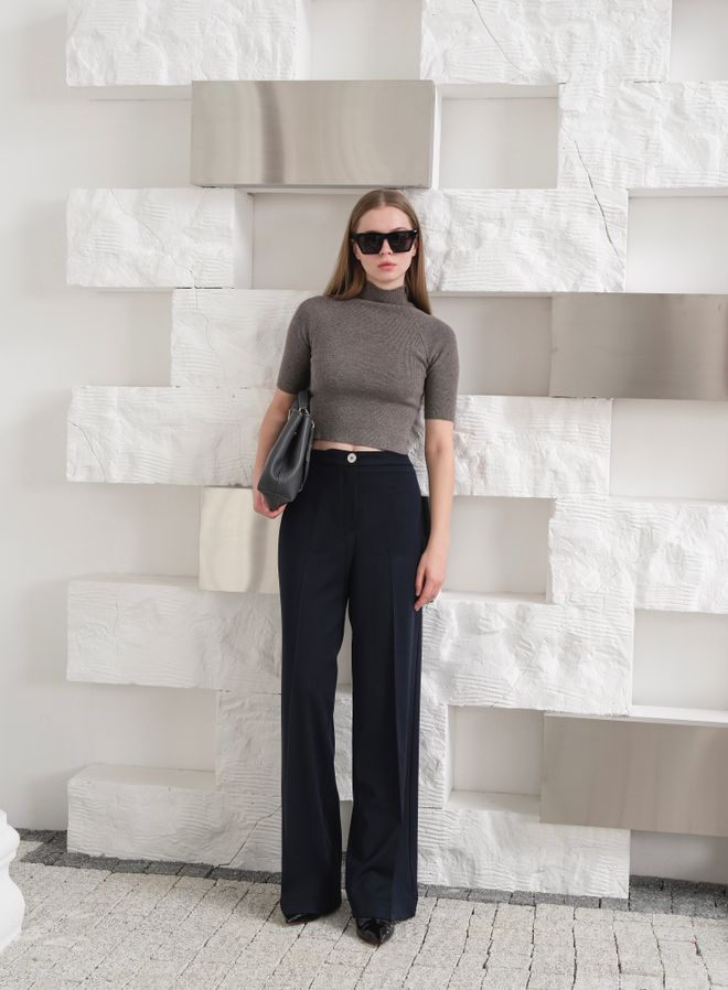 Ouz Fashion Marineblaue Palazzo Hose Mit Weitem Bein Und Geknöpftem Verschluss Großhandelskleidung Lässig