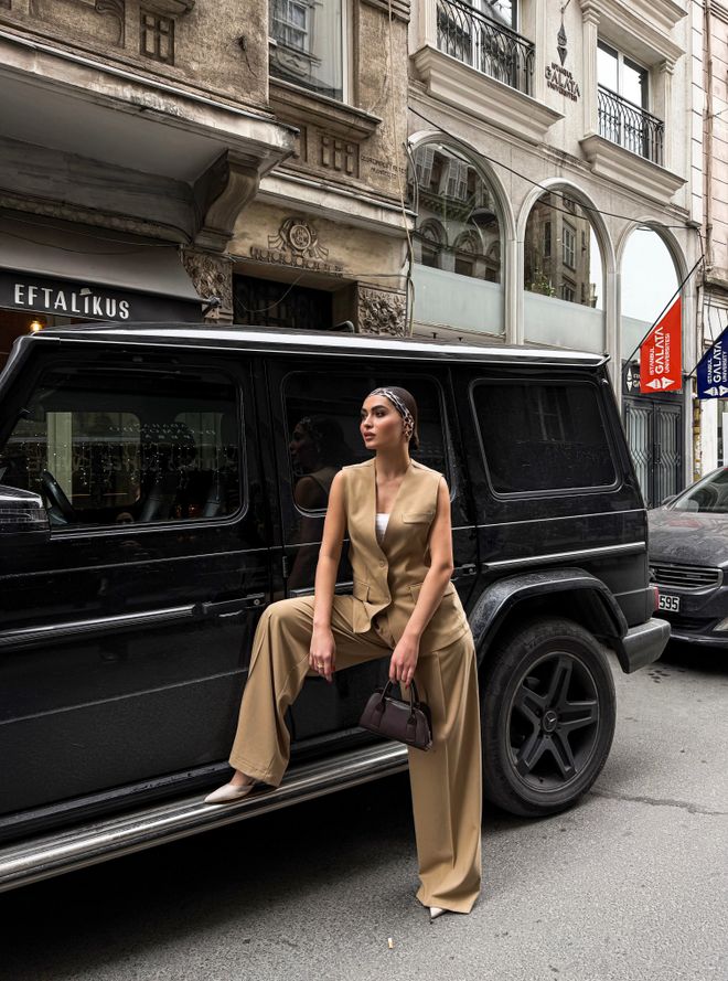 Ouz Fashion Chaleco De Poliviscosa Con Detalle De Cinturón Y Botones En La Espalda Visón Ropa al por mayor Elegante