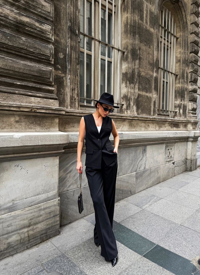 Ouz Fashion Conjunto De Pantalones Tipo Chaleco De Poliviscosa Con Botones En La Espalda Y Detalle De Cinturón Negro Ropa al por mayor Elegante