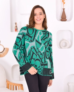 A wholesale clothing model wears pan10054-letter-women's-knitwear-sweater, Turkish wholesale Sweater of PANDA