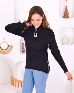 A wholesale clothing model wears pan10063-basic-knitwear-sweater, Turkish wholesale Sweater of PANDA
