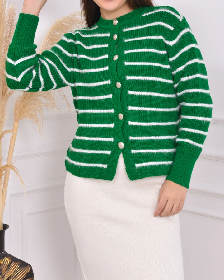 A wholesale clothing model wears pan10072-striped-buttoned-cardigan, Turkish wholesale Cardigan of PANDA