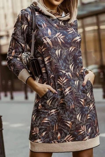 A wholesale clothing model wears  Kapşonlu İki İplik Kumaş Elbise
, Turkish wholesale Dress of Polo Bonetta