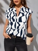 A wholesale clothing model wears pbo10057-v-neck-bat-sleeve-moskrep-fabric-blouse, Turkish wholesale  of 