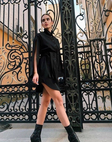 A wholesale clothing model wears  Designer Shirt Dress With Pleated Sleeves And Belted Waist
, Turkish wholesale Dress of Polo Bonetta