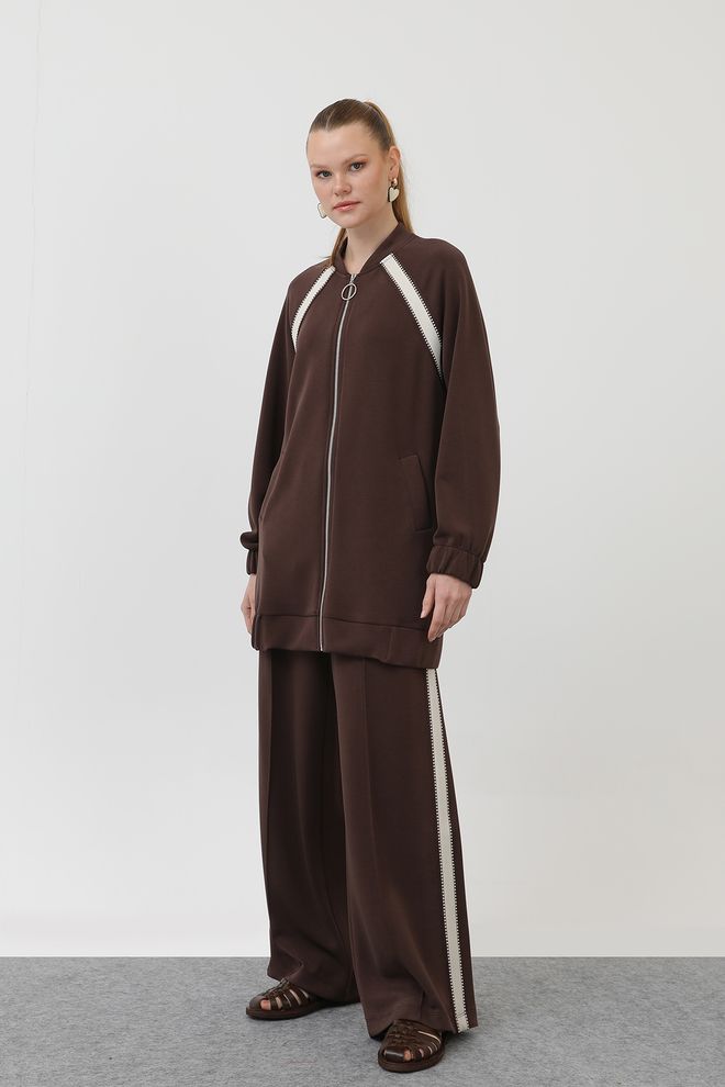 Puane Set Con Spalle Con Cerniera E Pantaloni Con Dettagli In Nastro Marrone Abbigliamento all'ingrosso Sportivo