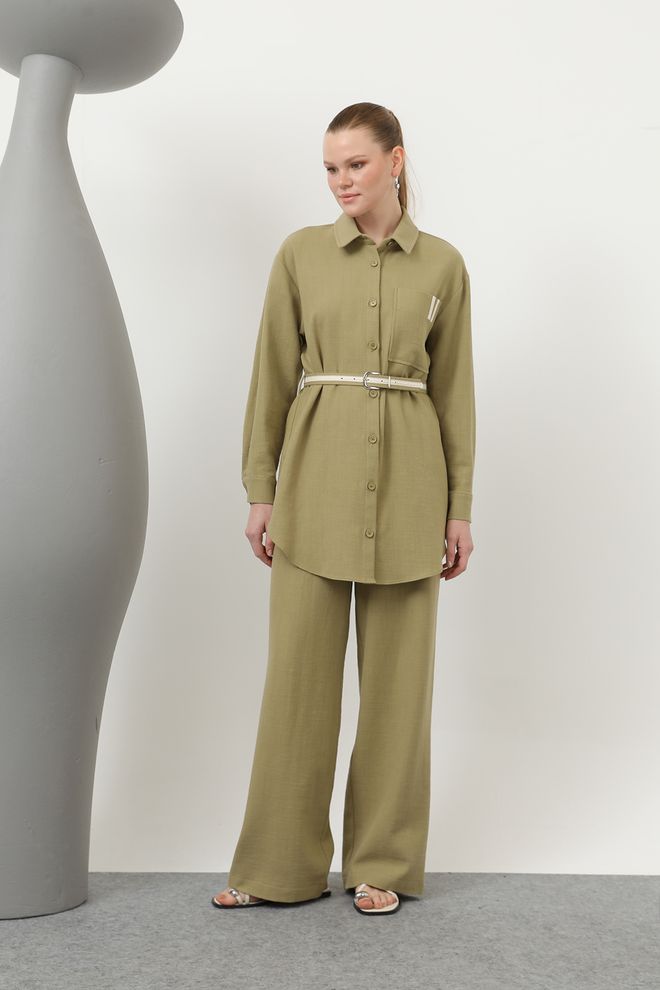 Puane Gedetailleerde Set Van Hemd En Broek Met Ruches Aan De Taille En Zak Lichtkaki Groothandel Kleding Casual