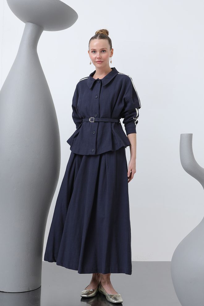 Puane Rock Set Mit Taillengürtel — Navy Großhandelskleidung Elegant