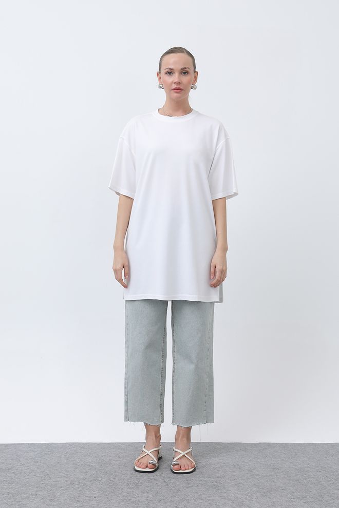 Puane Długa Luźna Koszulka Ecru Hurtowa sprzedaż odzieży Bez tkaniny