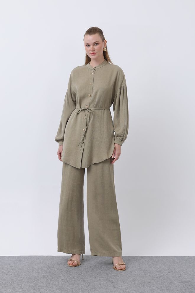 Puane Costume Pantalon À Col Dominant Et Boutons Pour Femmes Kaki Vêtements en gros Formel