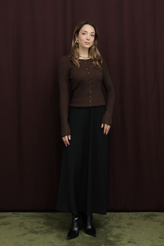 Puane Zwarte Elegante Uitlopende Maxi Rok Groothandel Kleding Bescheiden
