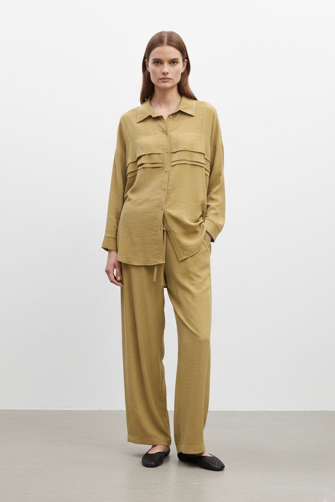 Puane Поставил Хаки С Зубчатым Вырезом И Широкими Брюками Палаццо Оптовая продажа одежды Повседневный