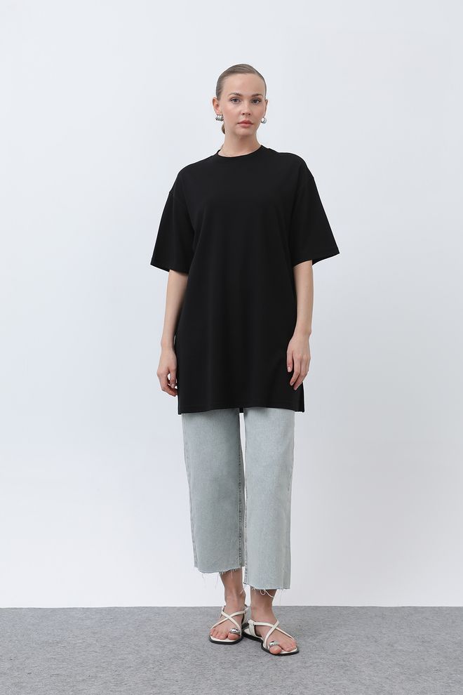 Puane Zwarte Casual Oversized Pasvorm T Shirt Groothandel Kleding Casual