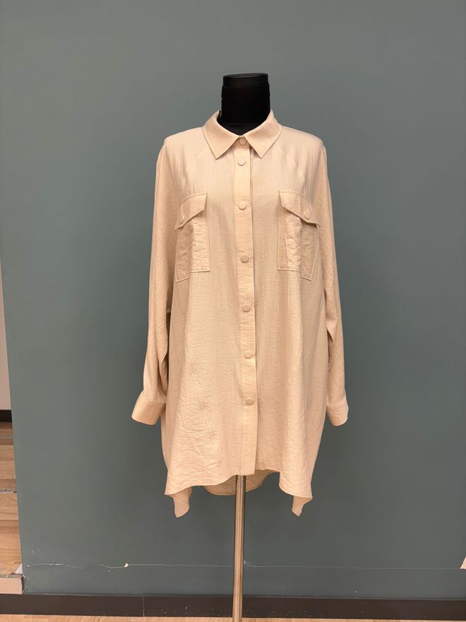 Puane Beige Casual Oversized Polo Hals Shirt Groothandel Kleding Bescheiden
