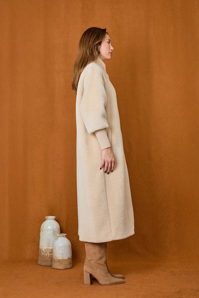 Puane Casaco Teddy Bege Com Colarinho De Padre E Fecho De Botão De Encaixe Roupas por atacado Outono