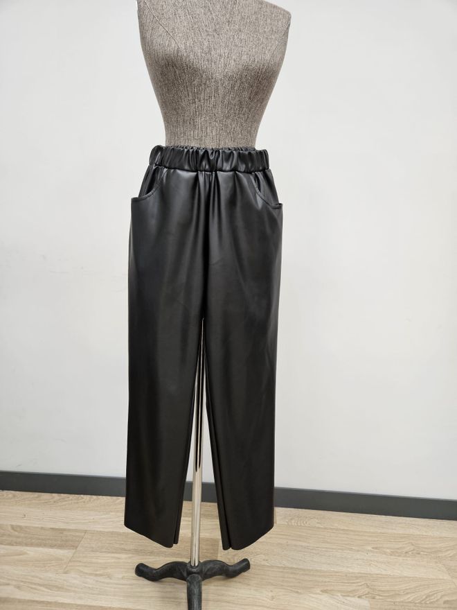 Puane Black High Waist Tapered Pants Wholesale Clothing Casual