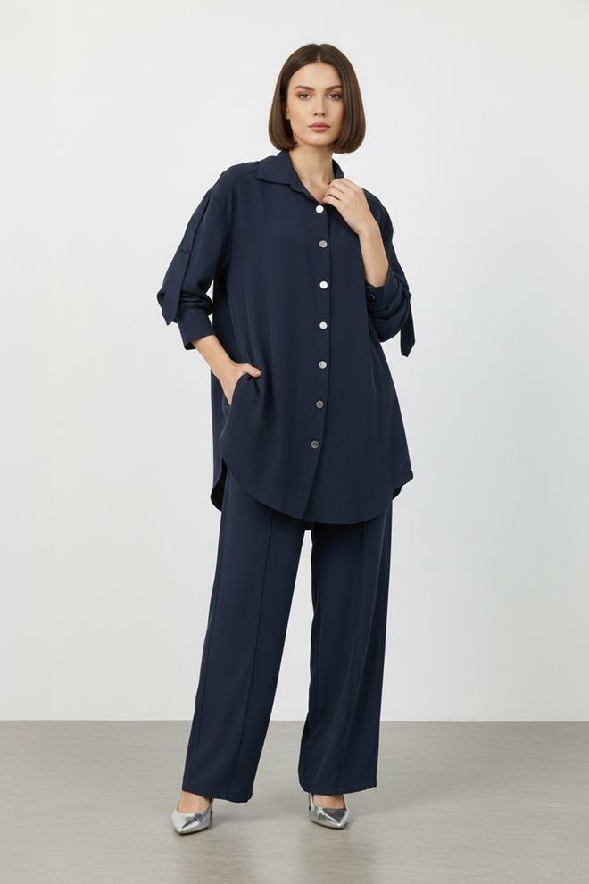 Puane Трацксуит Сет Морнарско Плаво Са Шавл Коларом И Широким Палазом Велепродаја одеће скроман