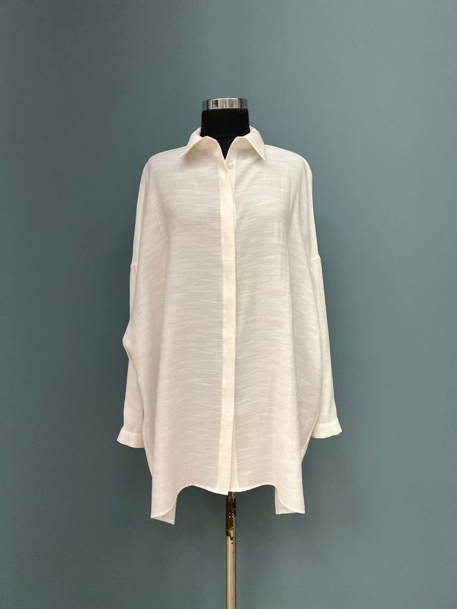 Puane Camisa Branca Oversized Com Gola Polo E Mangas Compridas Roupas por atacado Modesto