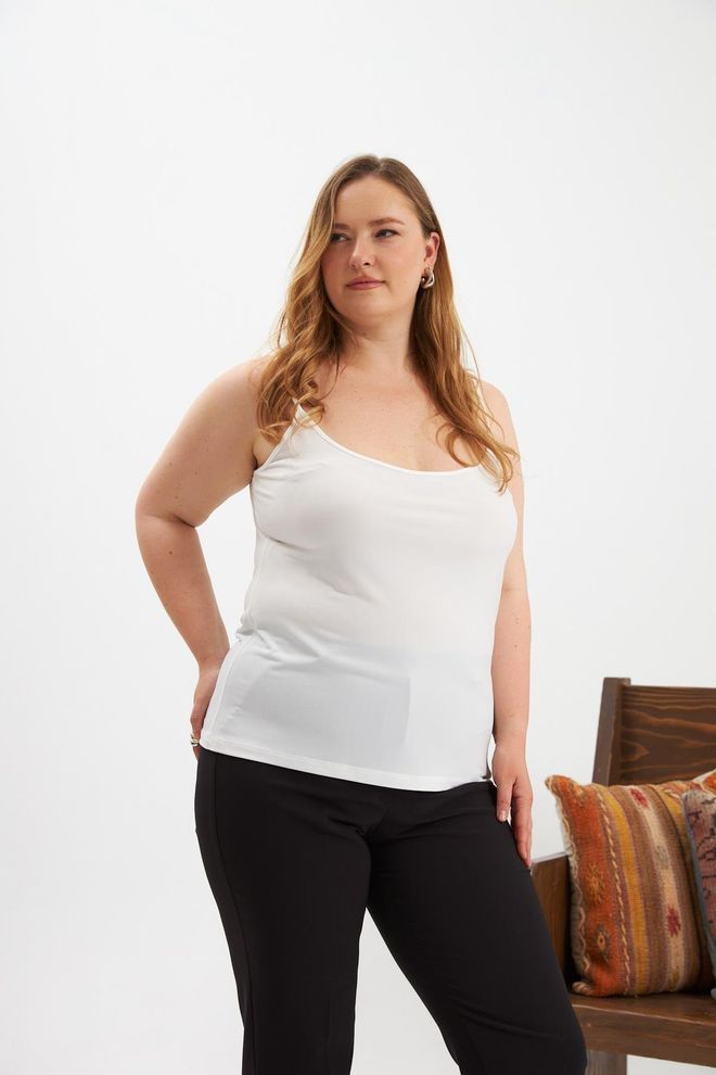 RMG White Fitted Sleeveless Casual Tshirt Wholesale Clothing 1