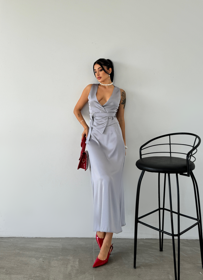 Radica Fashion Ensemble Gilet Jupe En Satin Gris Vêtements en gros Élégant