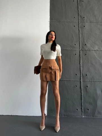 A wholesale clothing model wears  Beige Atlas Skirt With Pleats And Pocket Detail
, Turkish wholesale Skirt of Radica Fashion