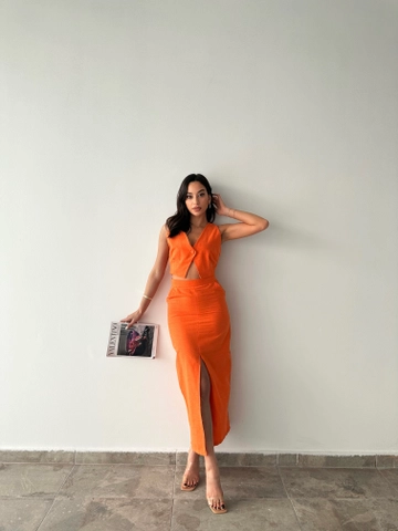 A wholesale clothing model wears  Orange Linen Vest And Skirt Set
, Turkish wholesale Suit of Radica Fashion