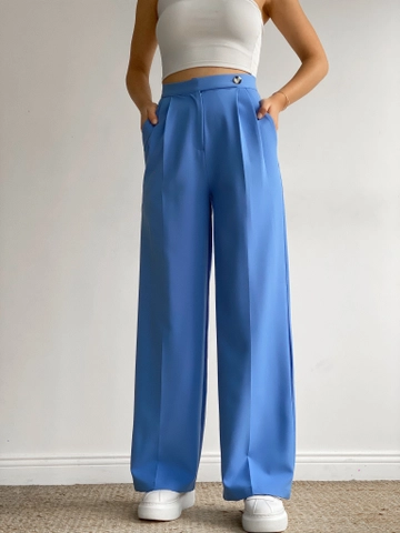 A wholesale clothing model wears  Blue Belt Detailed Atlas Fabric Palazzo Trousers
, Turkish wholesale Pants of Radica Fashion