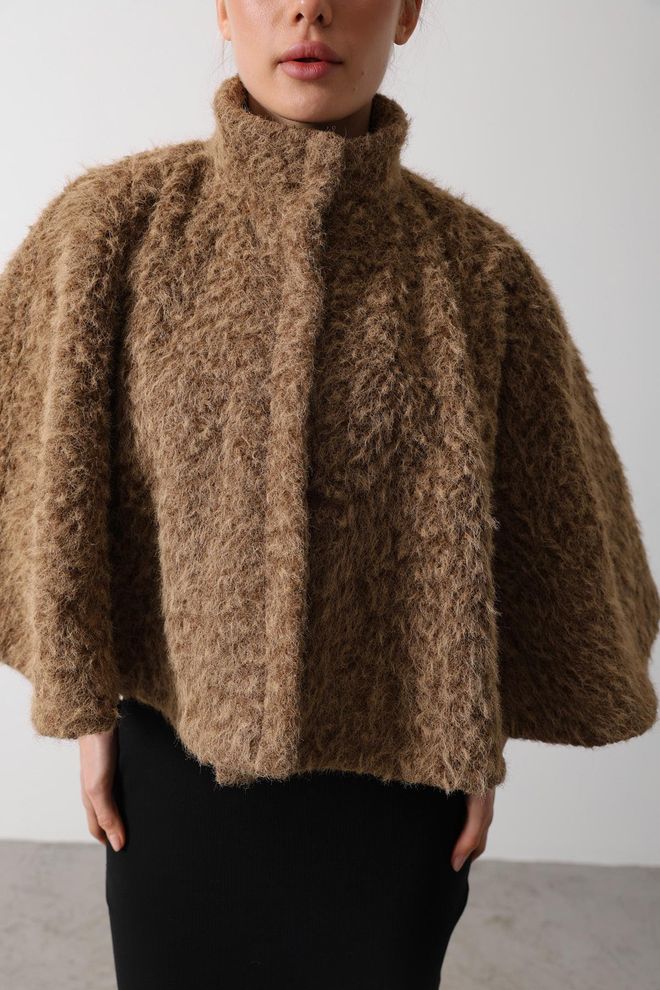 Reyon Stempel Poncho Kameel Groothandel Kleding 5