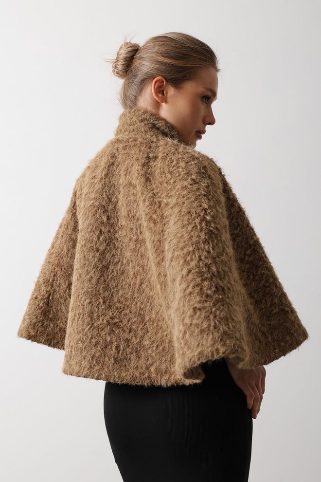 Reyon Stempel Poncho Kameel Groothandel Kleding 6