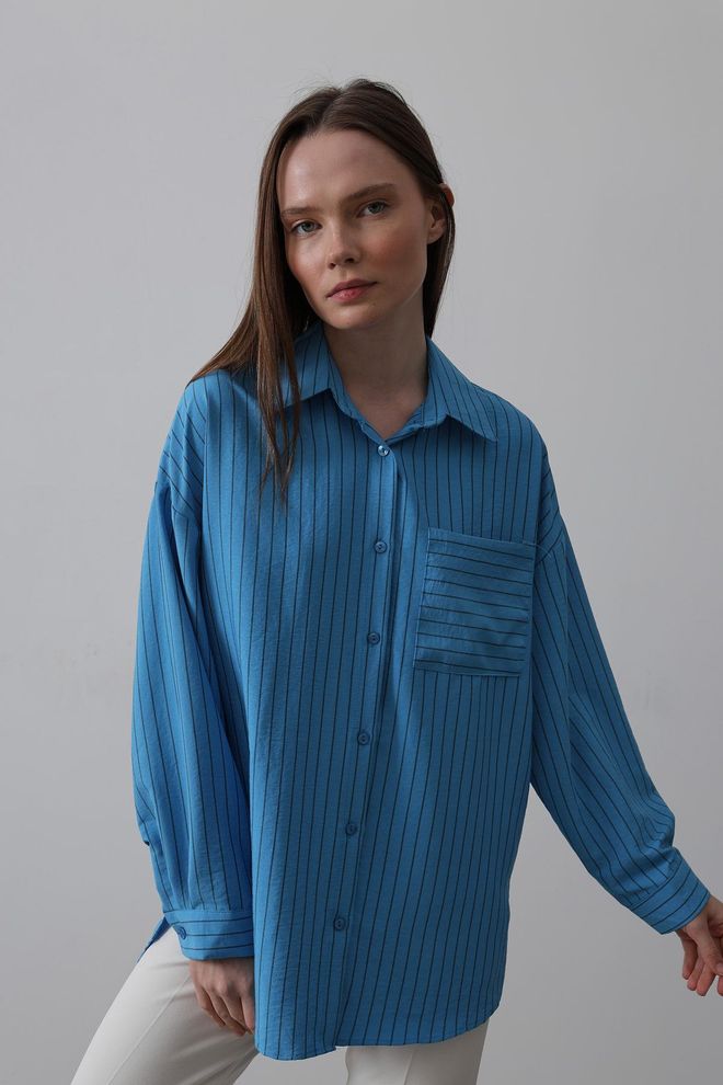 Reyon Gestreiftes Hemd Mit Einer Tasche Blau Großhandelskleidung Polyester