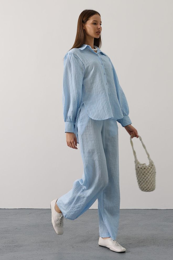 Reyon Set Blu Casual Elegante A Righe Con Bottoni Abbigliamento all'ingrosso Modesto