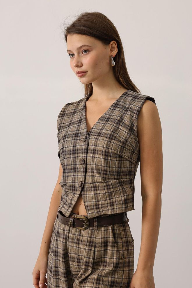 Reyon Beige Vintage Plaid Buttoned Vest Wholesale Clothing Casual