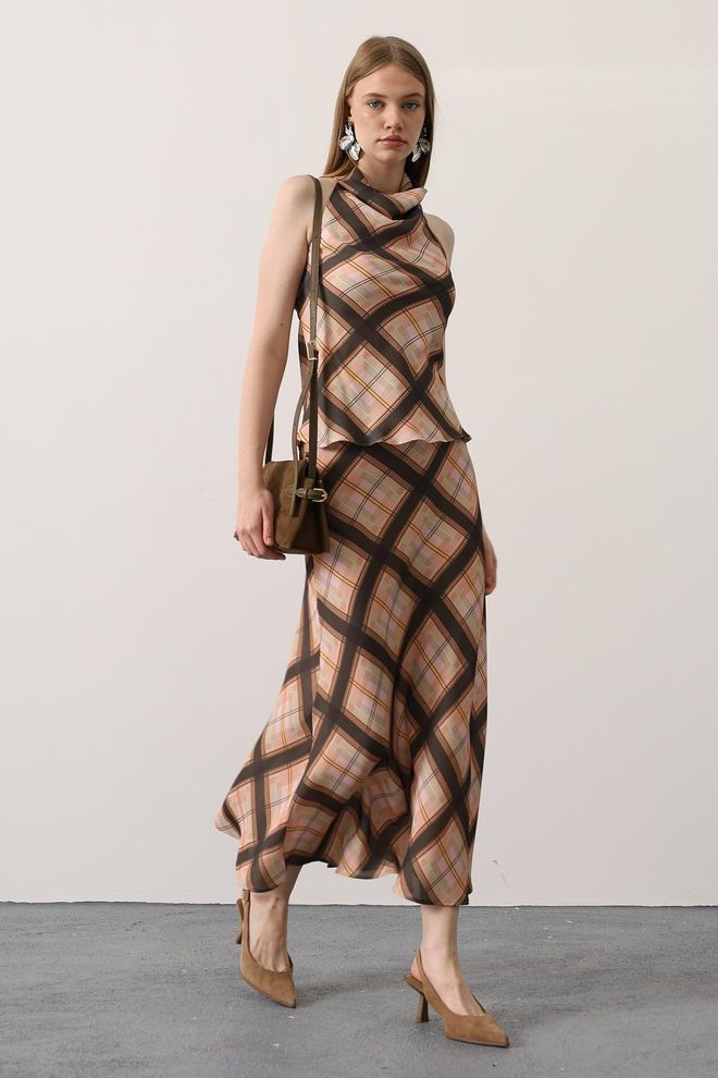 Reyon Set Met Blouserok Khaki Groothandel Kleding 0
