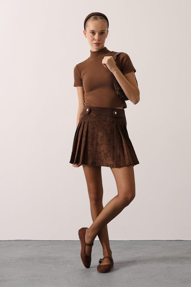 Reyon Brown Pleated Mini Skirt With Flap Pockets Wholesale Clothing Casual