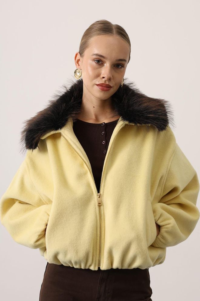 Reyon Jaqueta Bomber Amarela Com Colar Entalhado Roupas por atacado Outono