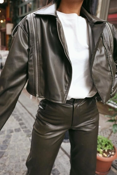A wholesale clothing model wears rey11483-distressed-look-faux-leather-jacket-khaki, Turkish wholesale Jacket of Reyon