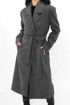 A wholesale clothing model wears rey11637-wholesale-double-breasted-belted-coat-anthracite-anthracite, Turkish wholesale Coat of Reyon