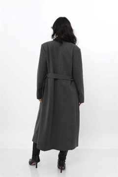A wholesale clothing model wears rey11637-wholesale-double-breasted-belted-coat-anthracite-anthracite, Turkish wholesale Coat of Reyon