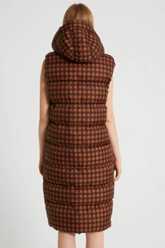 Hurtowa modelka nosi 1841 - Tan Vest, turecka hurtownia Kamizelka firmy Robin