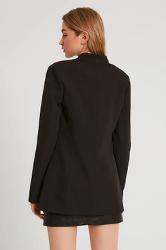 A wholesale clothing model wears 3422 - Black Jacket, Turkish wholesale Jacket of Robin