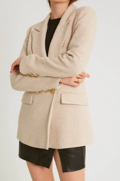 A wholesale clothing model wears 3598 - Beige Jacket, Turkish wholesale Jacket of Robin