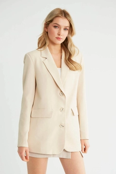 Ein Bekleidungsmodell aus dem Großhandel trägt 10499 - Jacket - Stone, türkischer Großhandel Jacke von Robin