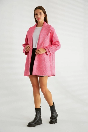 A model wears 26216 - Coat - Fuchsia, wholesale undefined of Robin to display at Lonca