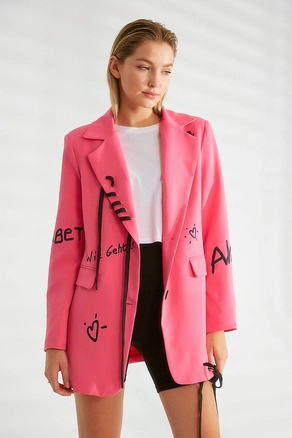 A model wears 20188 - Jacket - Fuchsia, wholesale undefined of Robin to display at Lonca