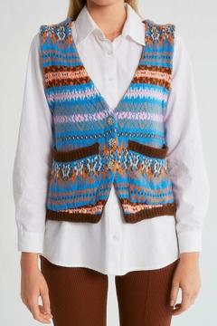A wholesale clothing model wears 20200 - Knitwear Vest - Brown, Turkish wholesale Vest of Robin