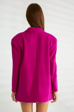 Een kledingmodel uit de groothandel draagt 21449 - Jacket - Magenta, Turkse groothandel Jasje van Robin